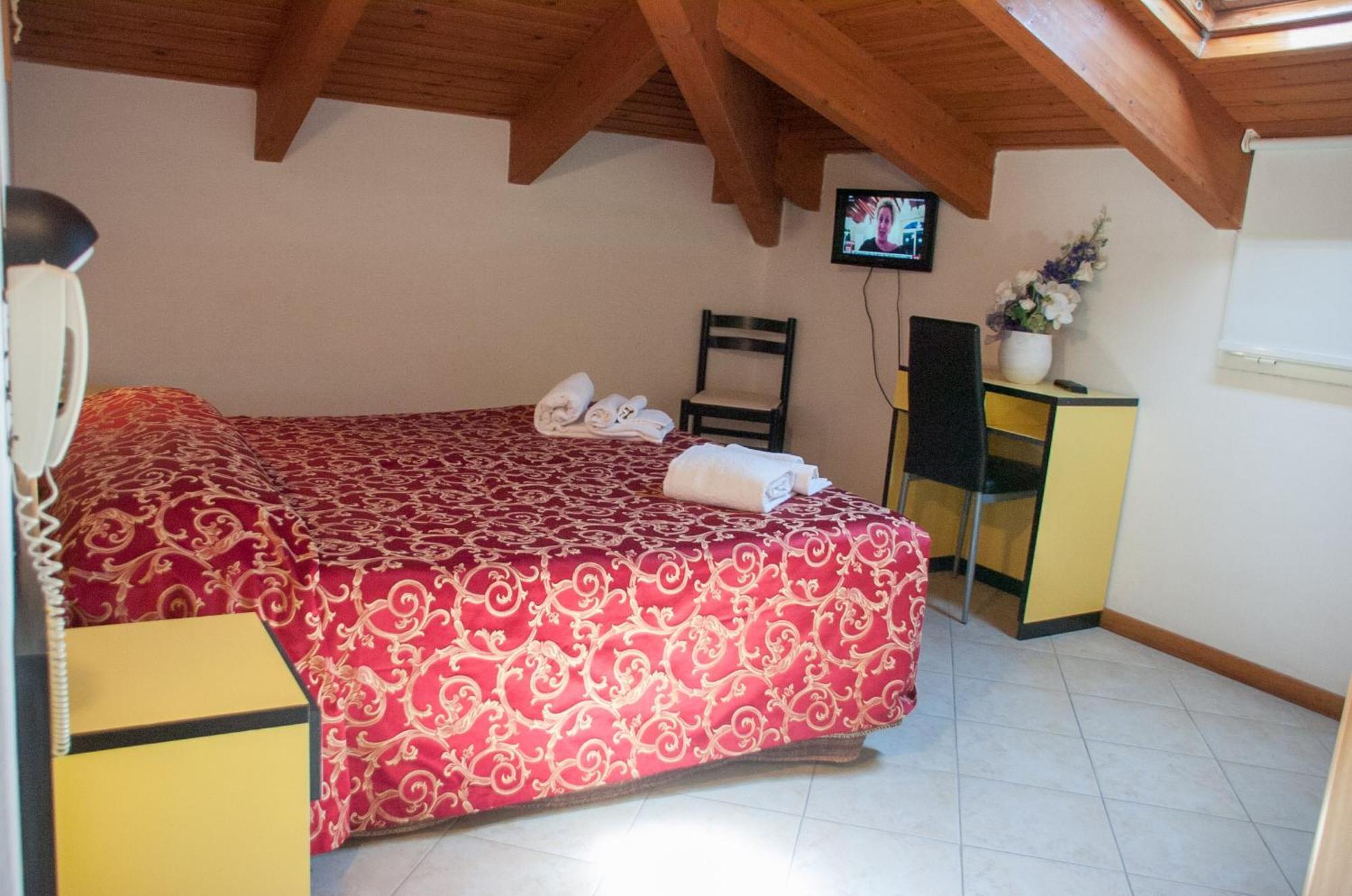 Albergo Villa Miraggio Rimini Exterior photo